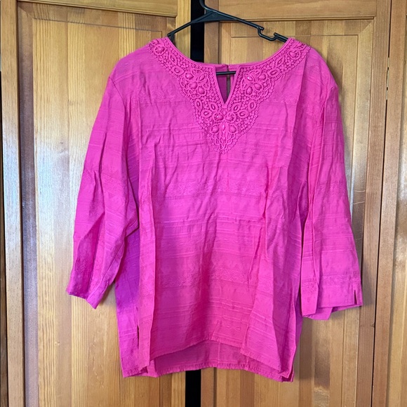 Alfred Dunner Fuchsia Embroidered Tunic - Picture 1 of 1